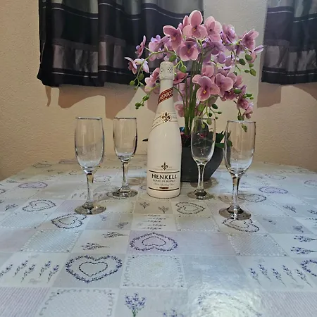 Apartman Sale Makarska
