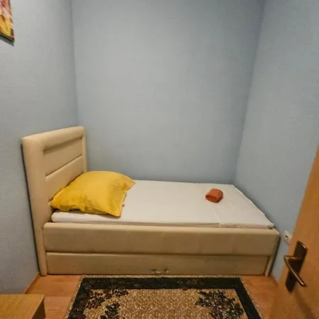 Apartman Sale Apartment Makarska